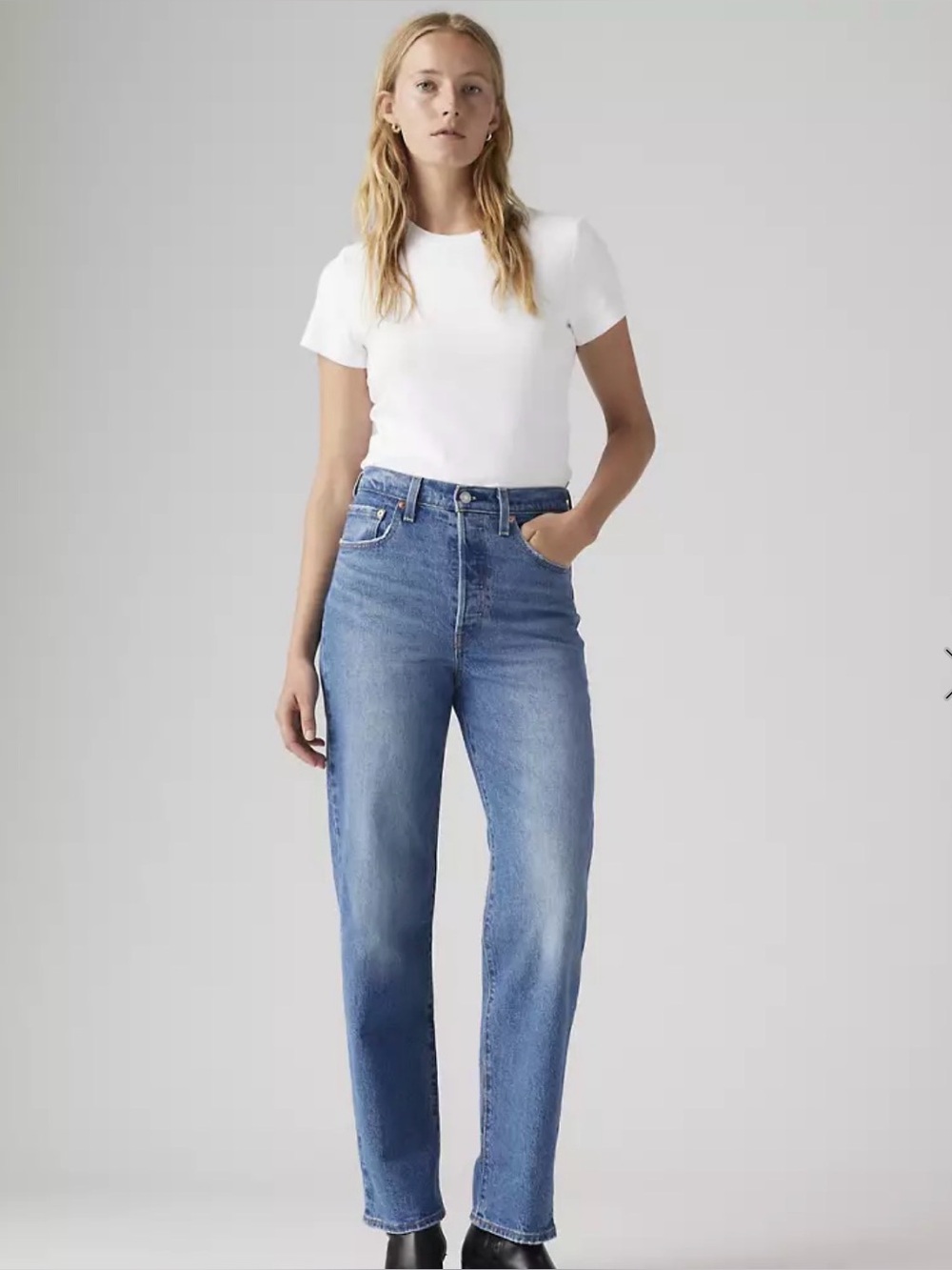 Classic Levi’s Ribcage Straight Ankle Jean